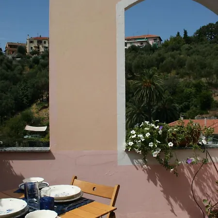 Apartamento Sweet Blue Celle Ligure